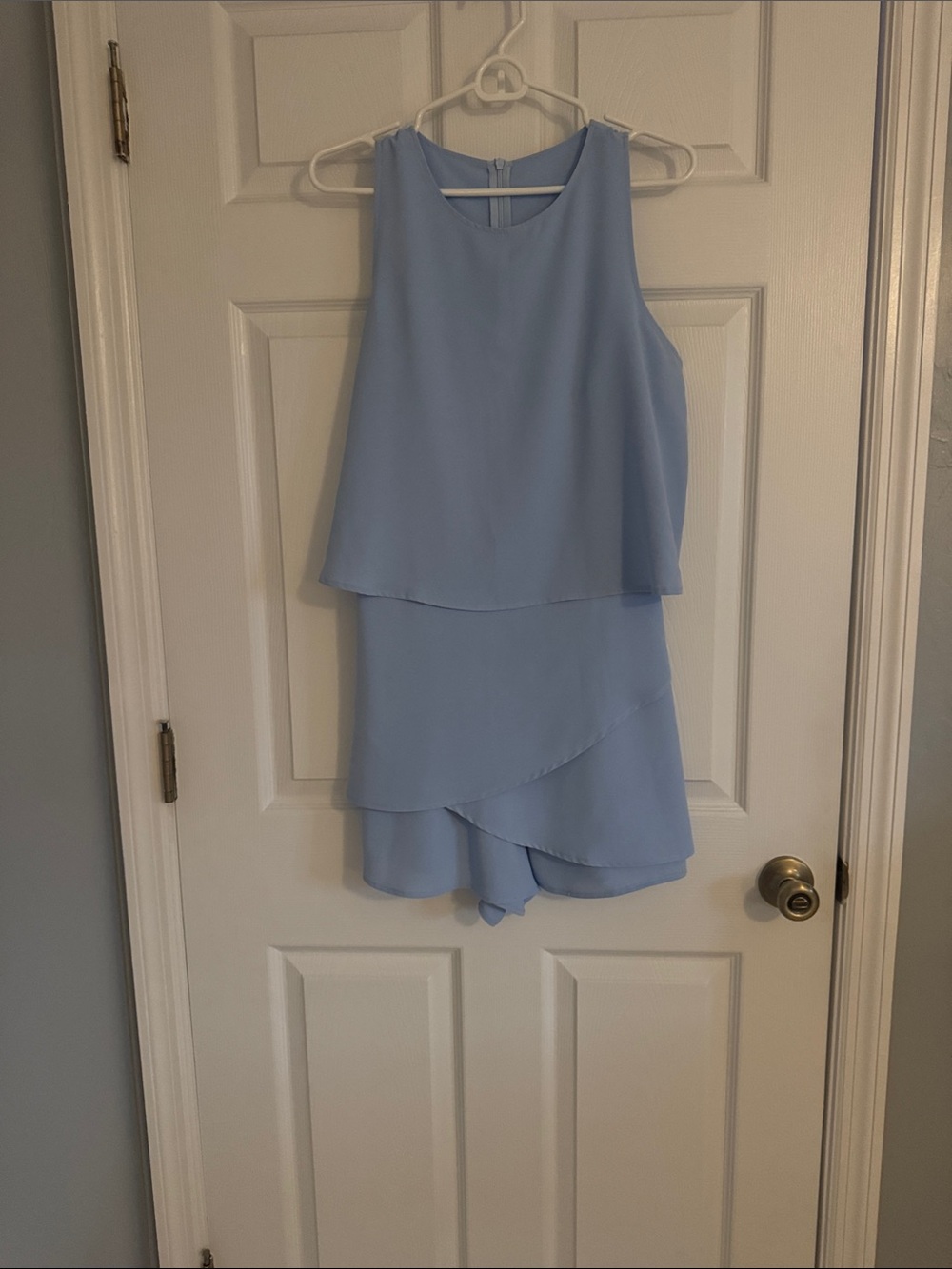 Light Blue Tiered Sleeveless Formal Coulat